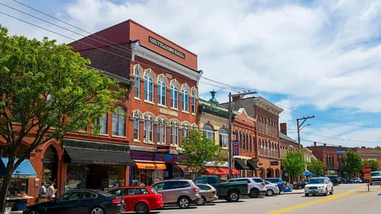 Best Places to Retire in New Hampshire